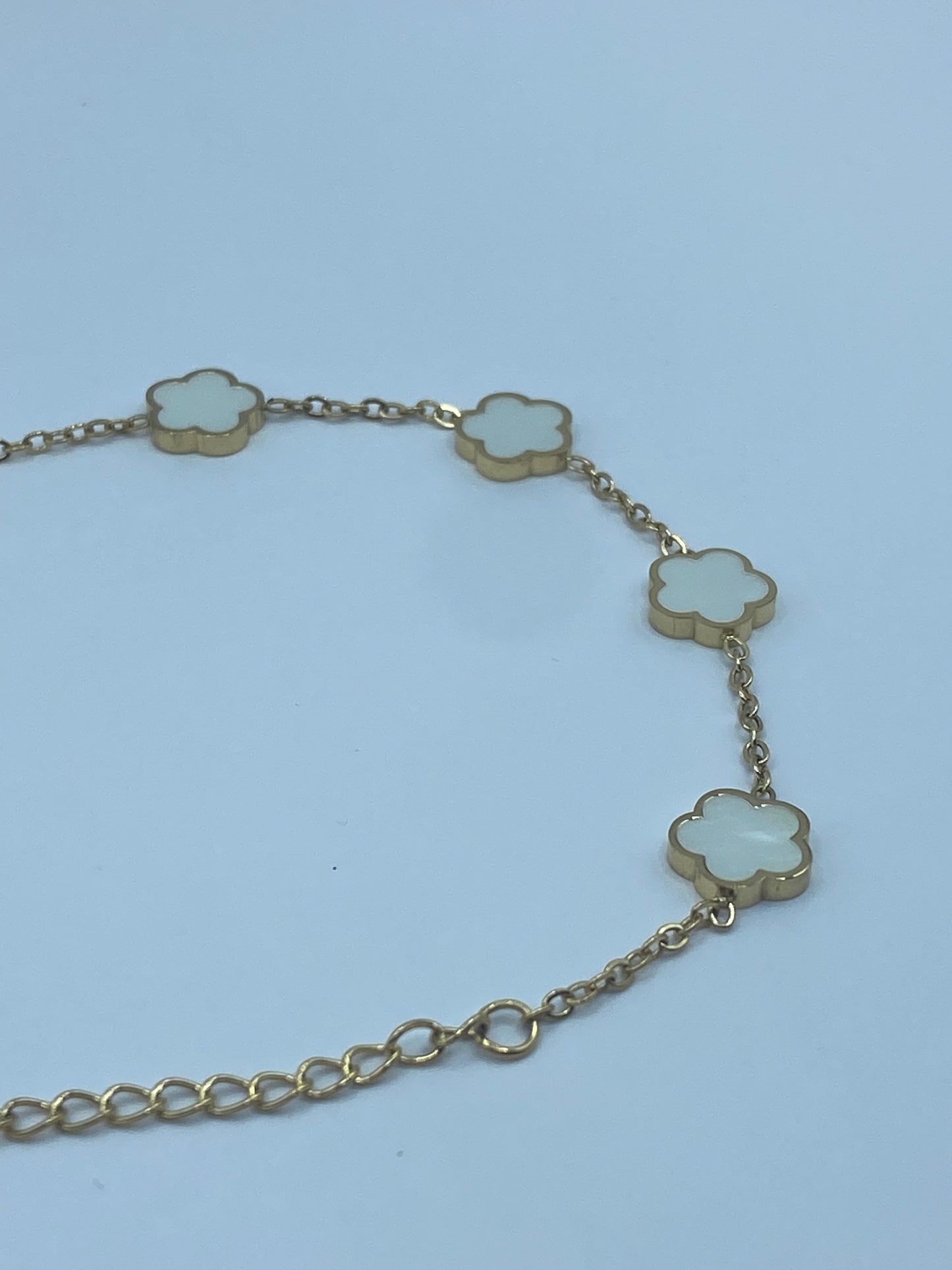 Bracelet Fleures Blanches