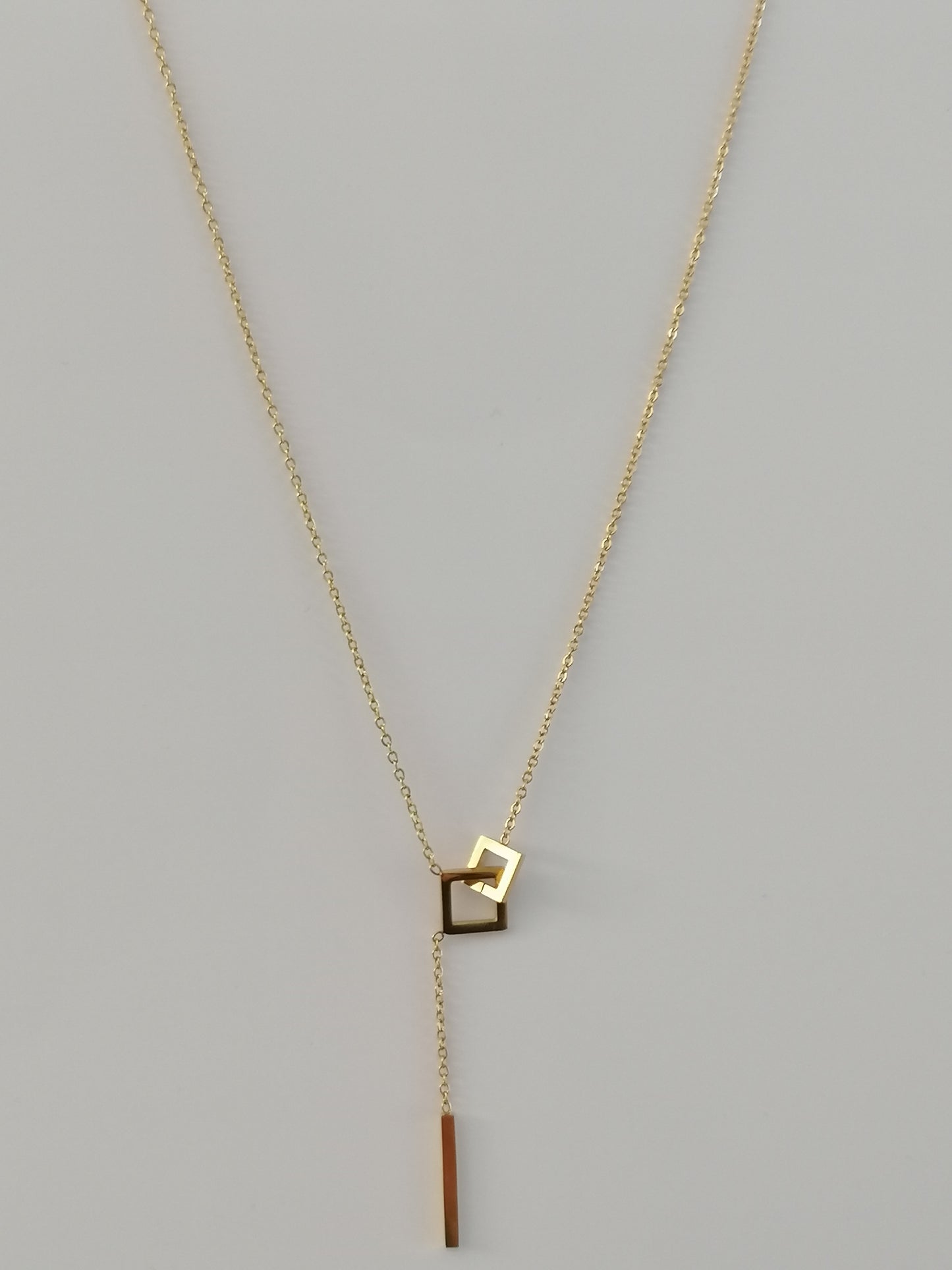 Collier carré pondant